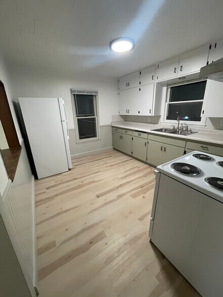 Primary Photo - 1228 Ellis St