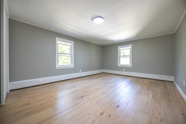 Building Photo - 52 East Ave