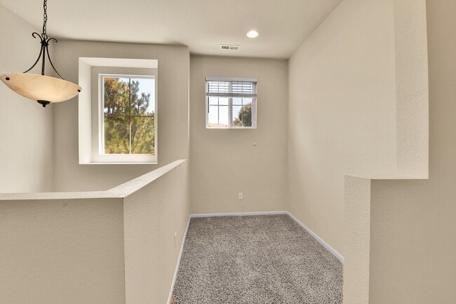 Building Photo - $2,550.00, 2, 2-bed, 2 bath in Northglenn ...