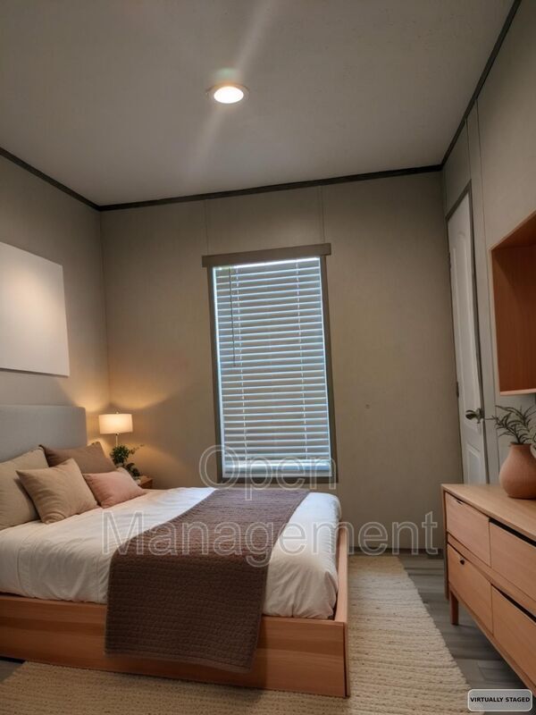 Building Photo - 4950 W Farm Rd 156