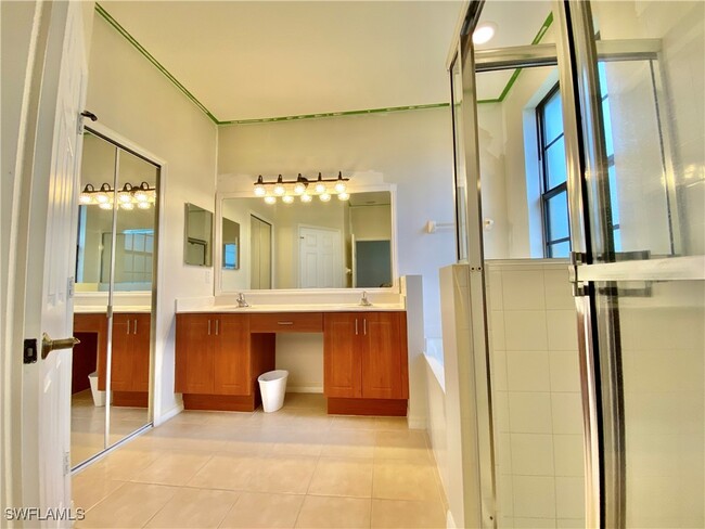 Building Photo - 7472 Bristol Cir
