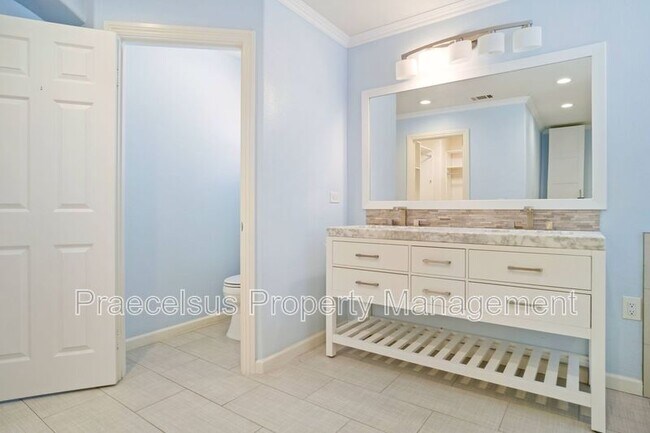 Building Photo - 1710 Ravenrock Ct