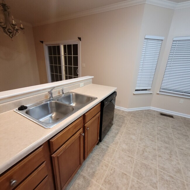 Building Photo - 1508 Cutters Run Ln