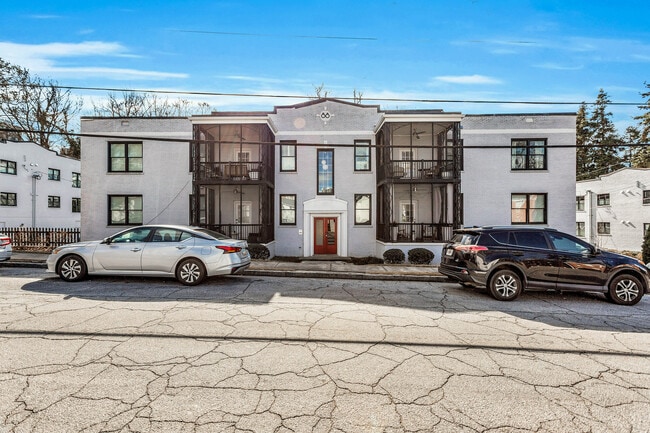 Building Photo - 88 Peachtree Memorial Dr NW