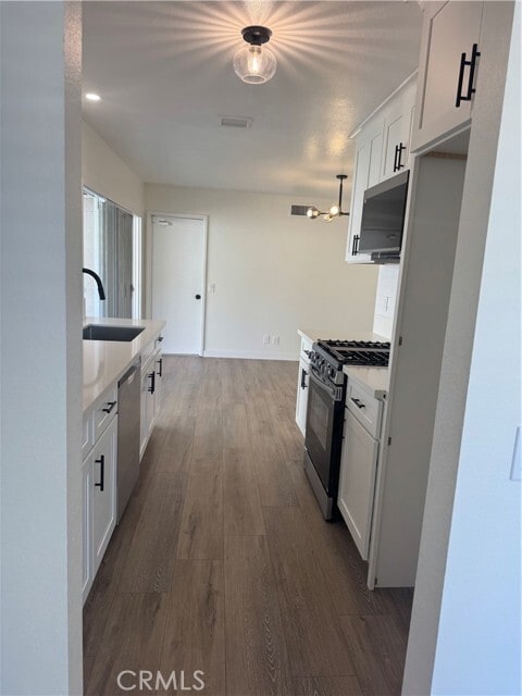 Building Photo - 20157 Mckay Dr