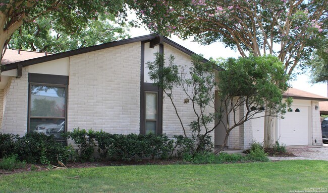 Building Photo - 5314 Peppermint Ln