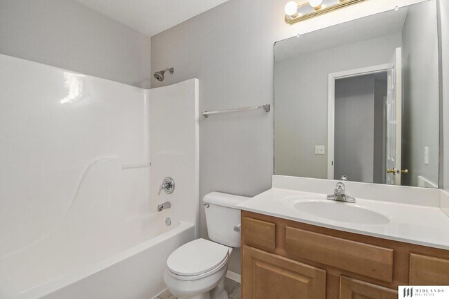 Building Photo - 4219 N 171st Ave