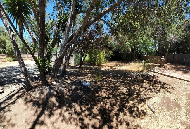 Building Photo - Jeffrey and Foothill Properties