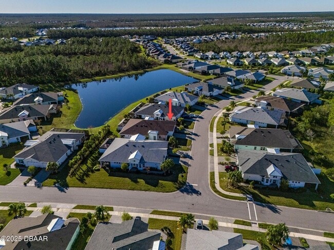 Building Photo - 225 St Somewhere Dr