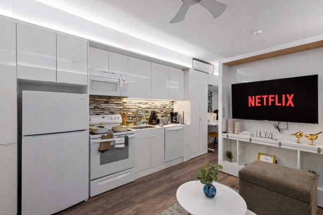 Building Photo - 12607 Larchmere Blvd