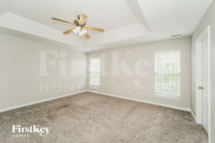 Building Photo - 11831 Guildhall Ln