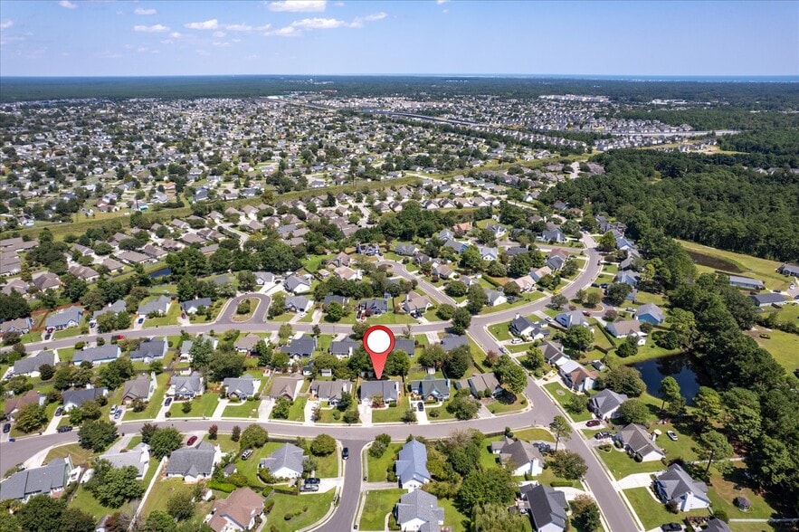 Convenient Location - 2204 Loblolly Ct