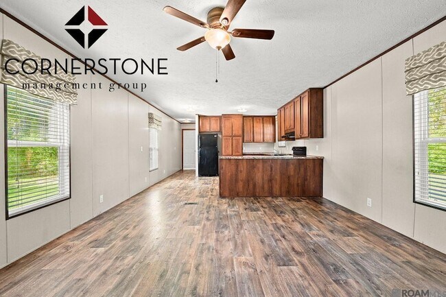 Building Photo - 27849 Frindik Ln
