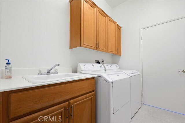 Building Photo - 76956 Comanche Ln