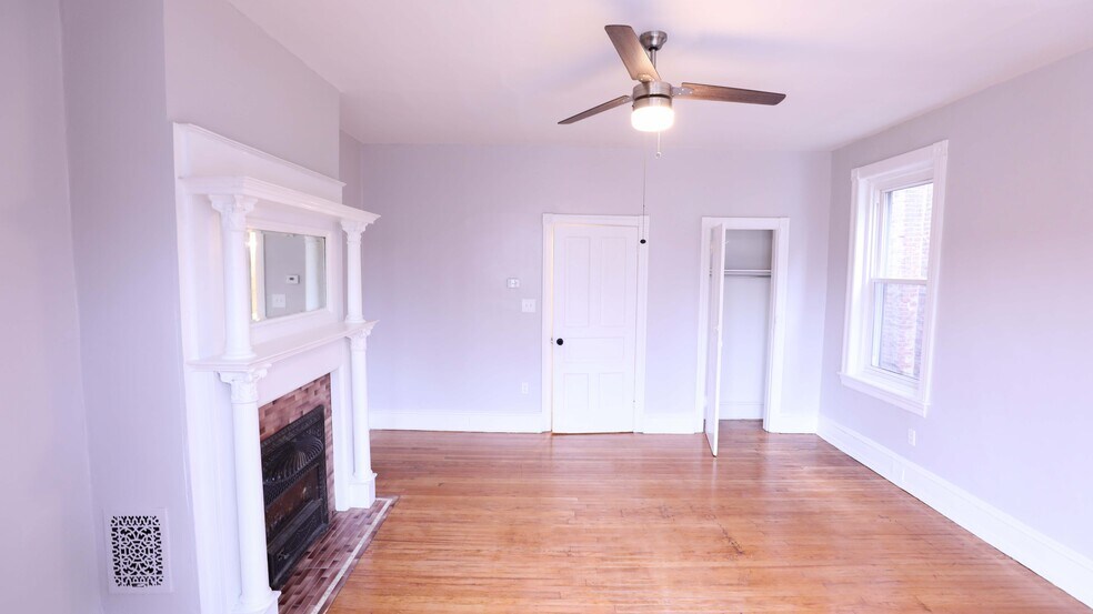 Building Photo - 141 Manheim St.
