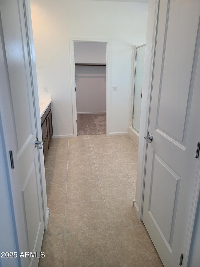 Building Photo - 12354 W Gardenia Ct
