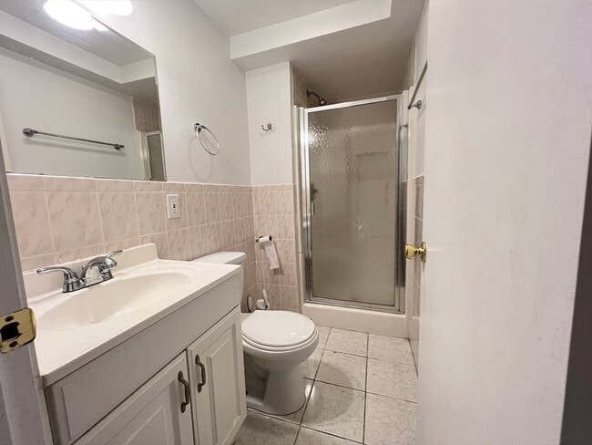 Building Photo - 92 Fifer Ln