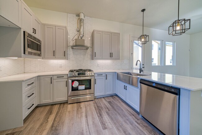 Building Photo - Beautiful New Construction Home in Edmond/Oklahoma City