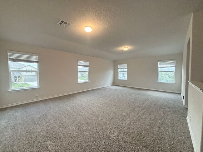 Building Photo - 5-Bedroom Home with Solar, Water Softener ...