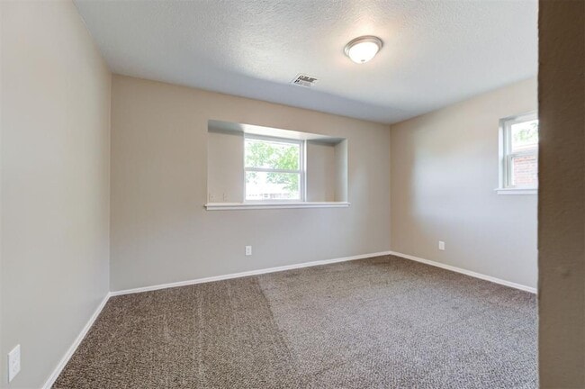Building Photo - 1508 Carlton Way