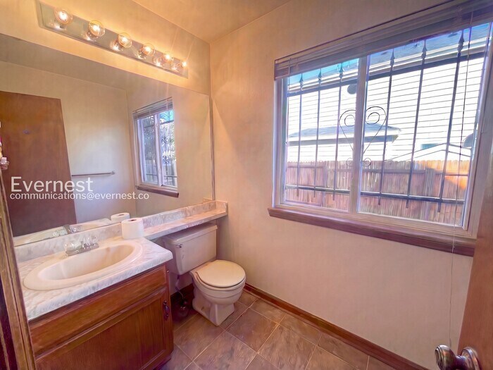 Building Photo - 4930 Sprangler Dr