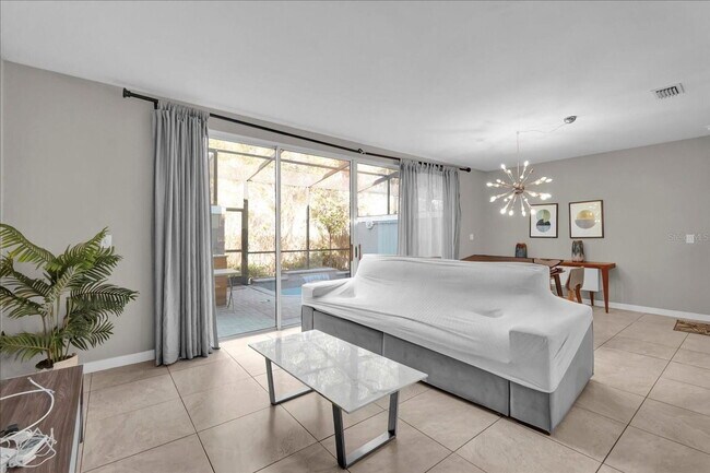 Building Photo - 4457 Le Reve Ct