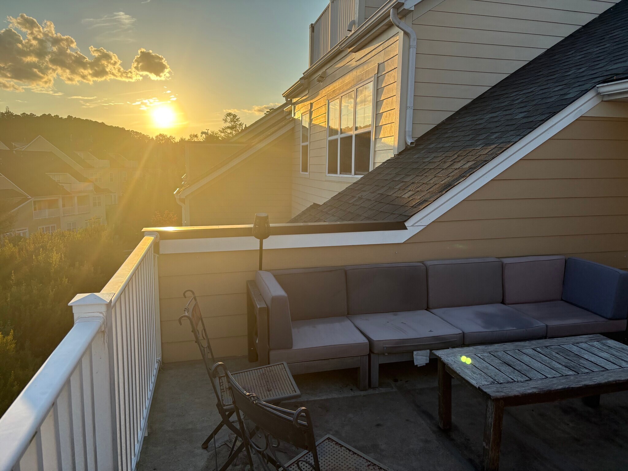 Building Photo - 312 Wave Crest Dr