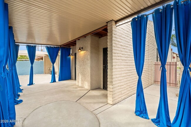 Building Photo - 7840 N 7th St