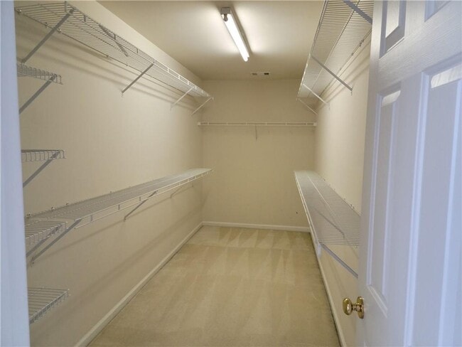 Building Photo - 5072 Raventhorpe Ct