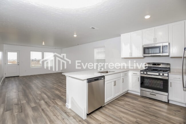 Building Photo - 2493 W Pollinator Dr