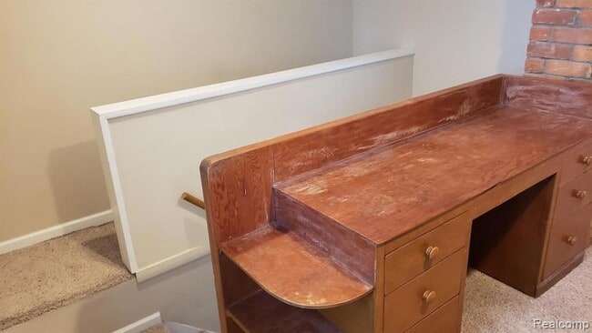 Building Photo - 1261 Pearson St