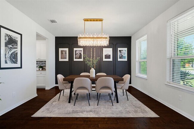 Building Photo - 12613 Twisted Root Dr