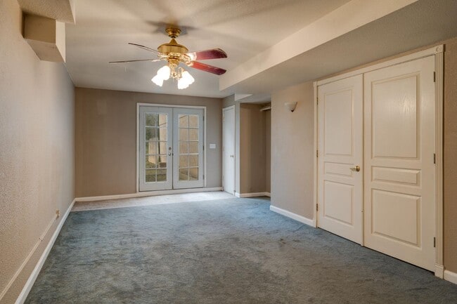 Building Photo - 12707 Leo Ln