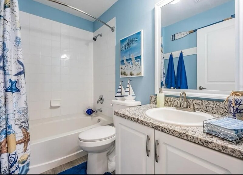 Building Photo - 12813 Kings Lake Dr