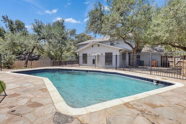 Building Photo - 11301 Taterwood Dr