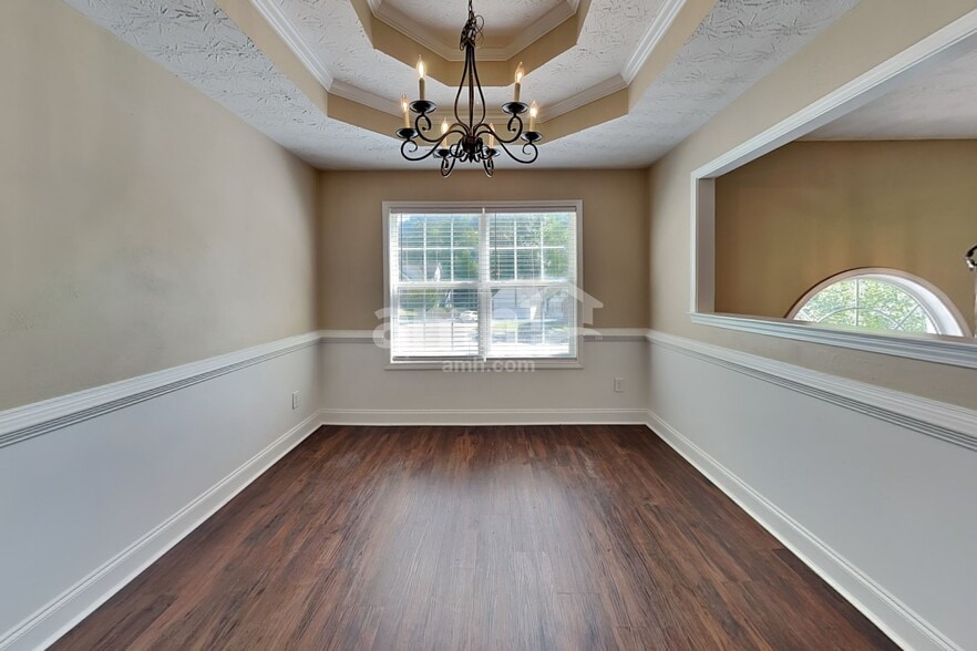 Building Photo - 4422 Keenly Valley Dr NE