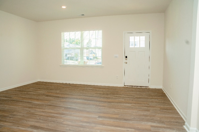 Building Photo - 217 Giant Oak Ave