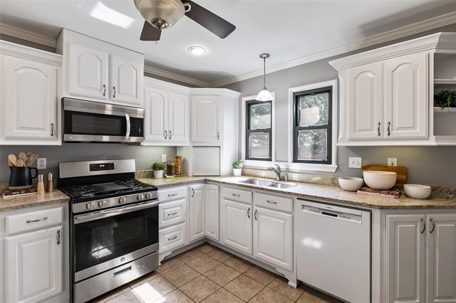 Building Photo - 4206 Somerville Ave