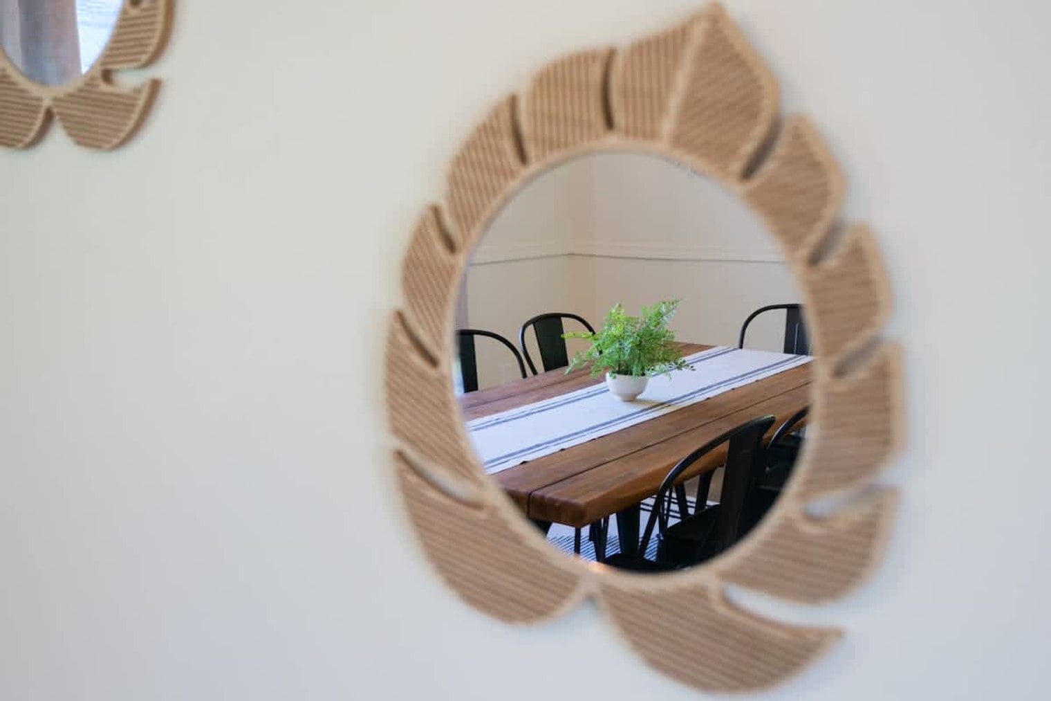 Building Photo - 729 E State St