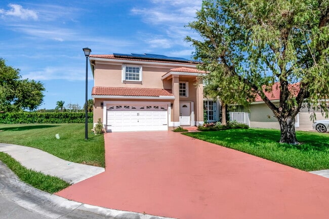 Primary Photo - 18248 Coral Isles Dr