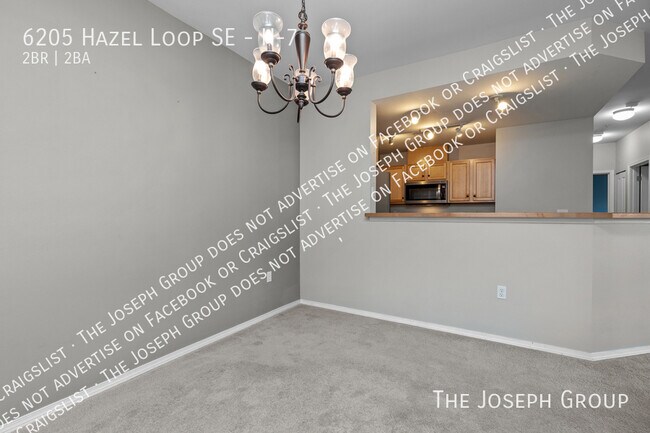 Building Photo - 6205 Hazel Loop SE
