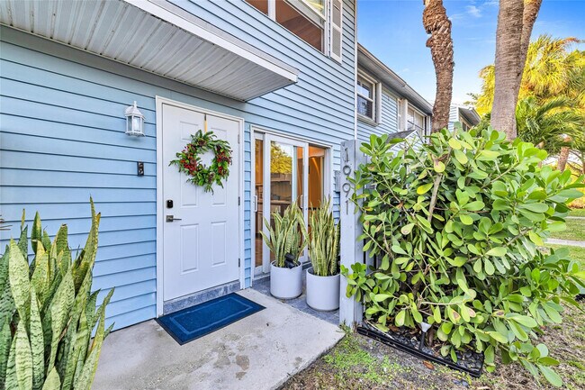 Building Photo - 1991 NE 15th Ave