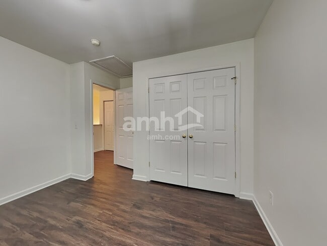 Building Photo - 1512 Birkdale Ct