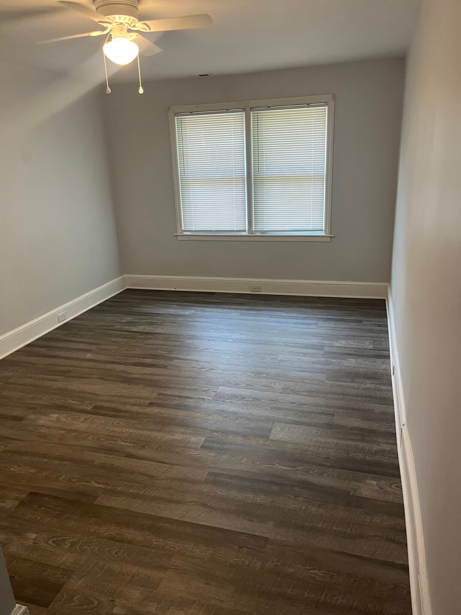 Building Photo - 220 Summey St