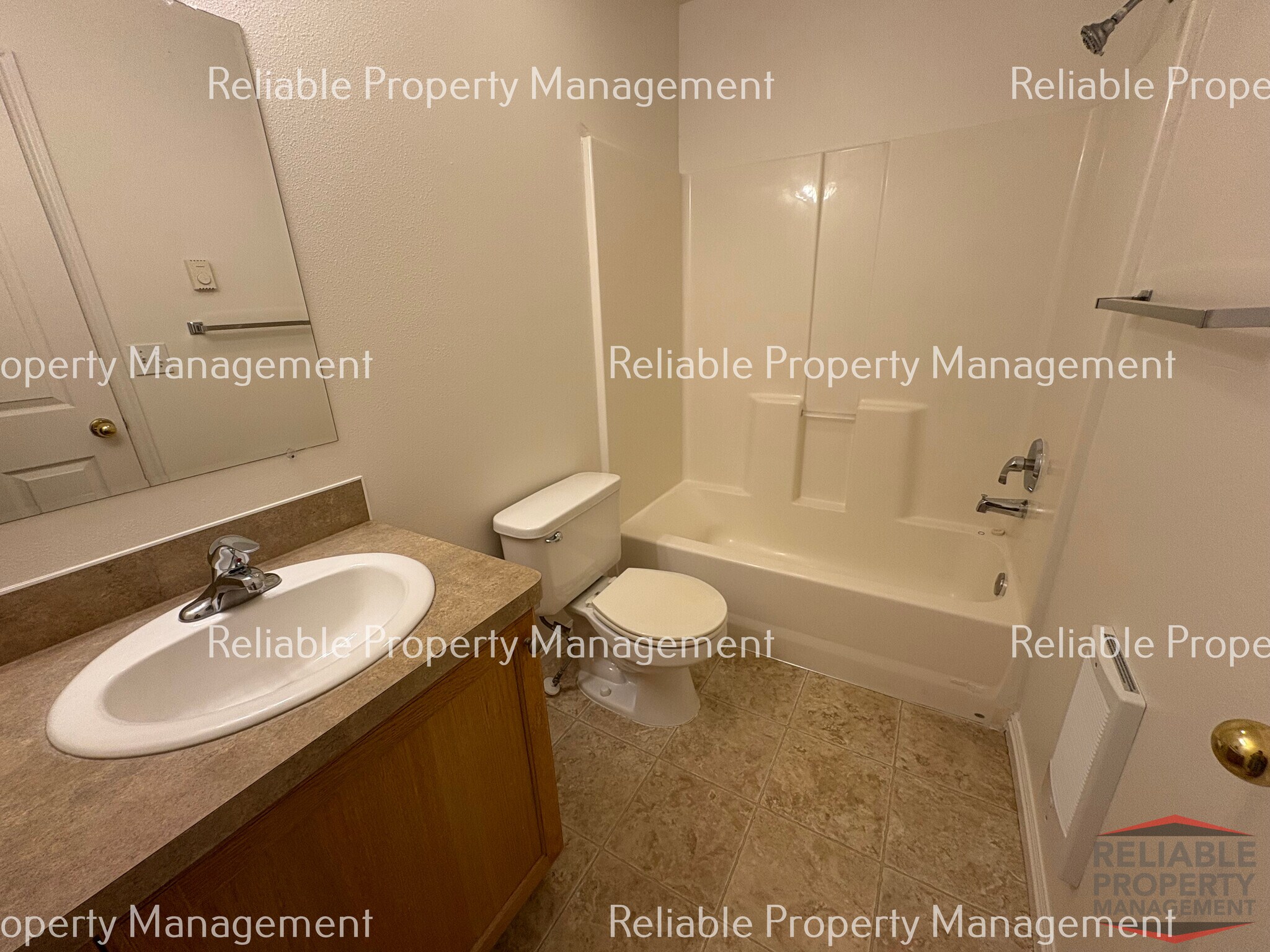 Building Photo - 3713 Deloy Dr