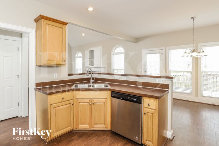 Building Photo - 8303 Burchlawn Ct