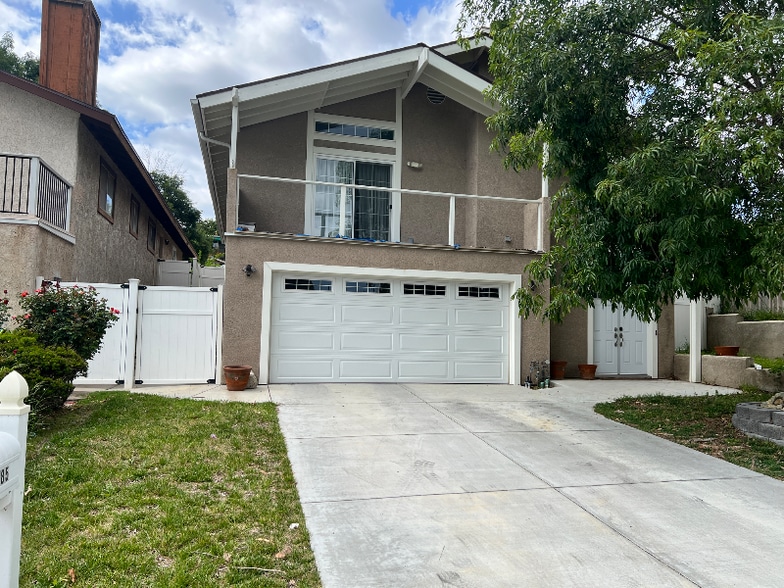 Primary Photo - 885 Masterson Dr