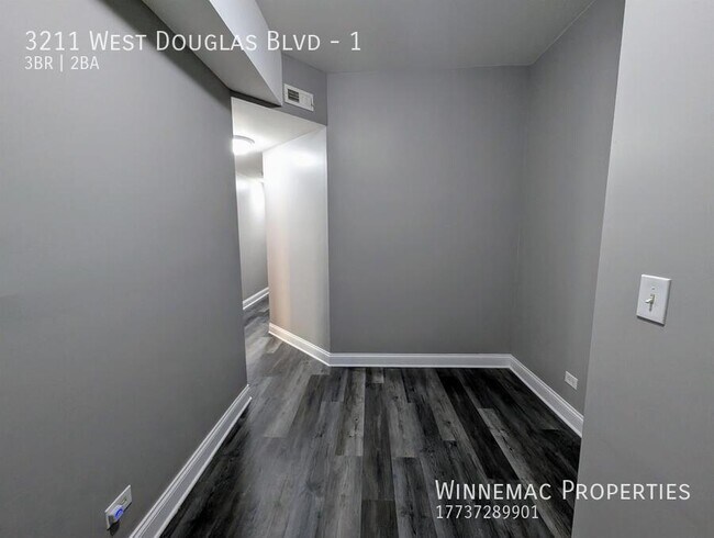 Building Photo - 3211 W Douglas Blvd