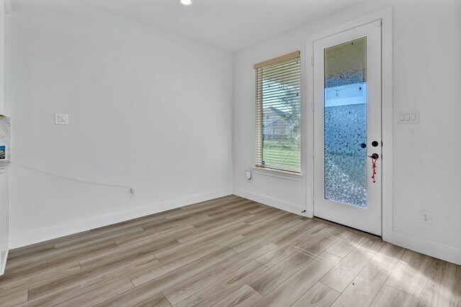 Building Photo - 17702 Sea Rosemary Ct