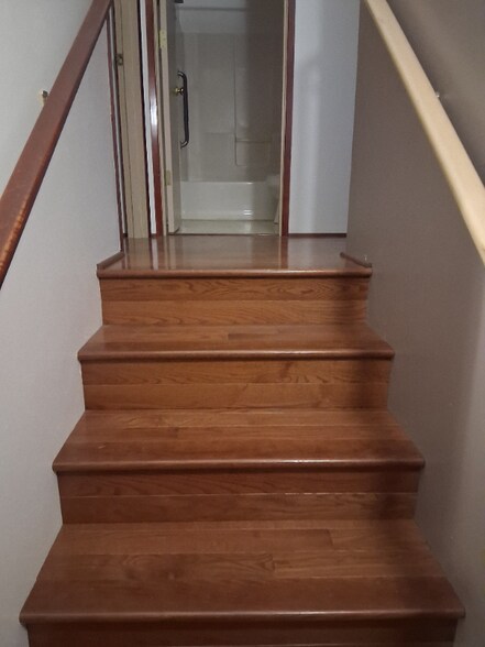 Building Photo - 1345 Beach Ave